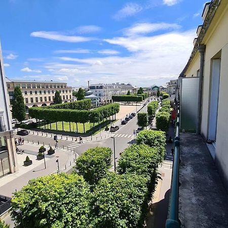 Appt 80M², 13 P, Disneyland, Fibre, 2 Parkings Chessy  Exterior foto